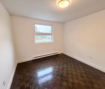 For Lease - 7555 Goreway Drive Unit# 131, Mississauga, Ontario - Photo 4