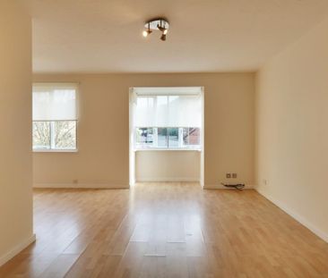2 bedroom semi-detached house to rent - Photo 5