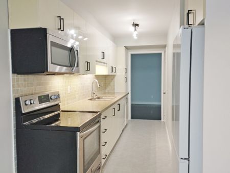 For Lease - 20 Scenic Mill Way, Toronto, Ontario - Photo 5