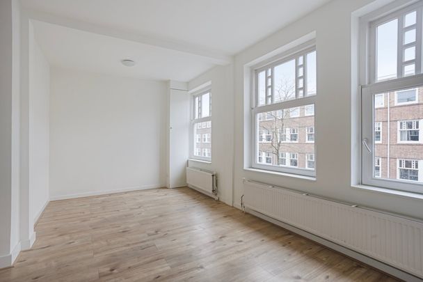 Te huur: Appartement Van Spilbergenstraat 142 2 in Amsterdam - Photo 1