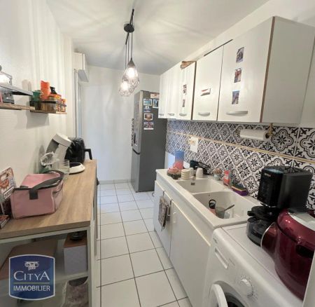 Appartement à louer 3 pièces 63.63m² - Photo 2