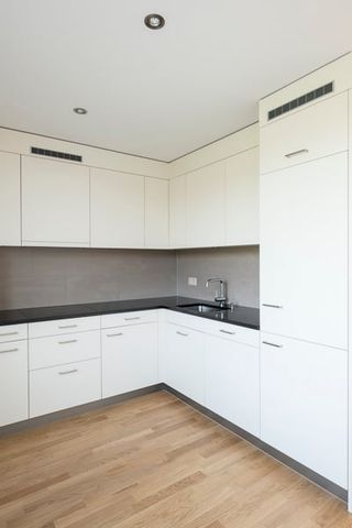 "Single or first shared apartment? - You're in the right place!" - Photo 2