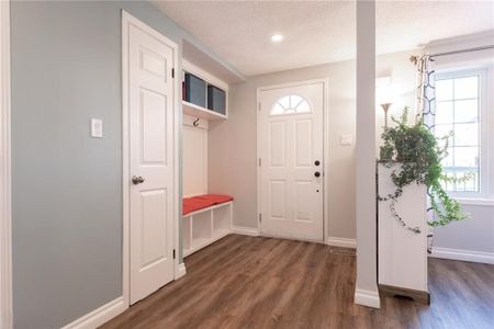 For Lease - 141 Athabaska Road, Barrie, Ontario - Photo 4