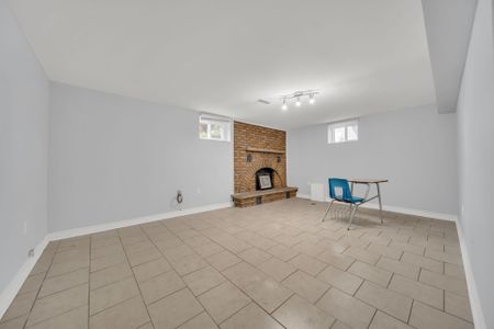 For Lease - 55 Moore Street Unit# BSMT, Brampton, Ontario - Photo 2