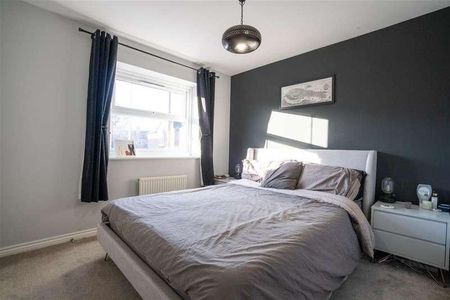 Griffin Lane, Solihull, B90 - Photo 5