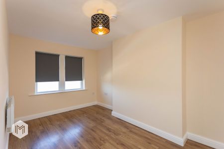 129 Colne Road, Burnley - Photo 2