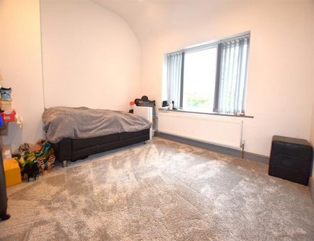 3 Bedroom Semi Detached Valuation - Photo 2