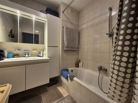 Appartement te huur - Photo 1