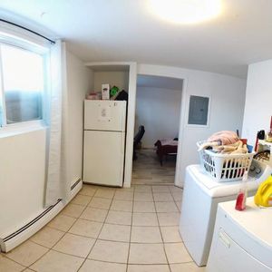 1 CH - 1 SDB - Québec - $968 /mo - Photo 2