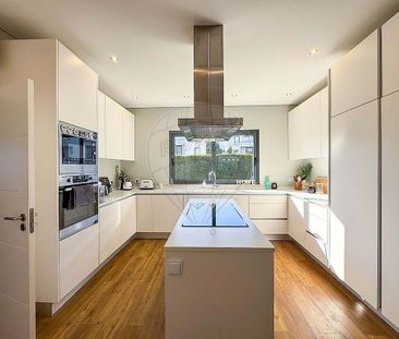 Luxury Villa for rent in Cascais, Portugal - Photo 4