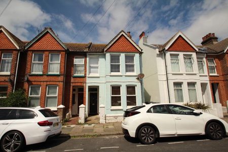 1 bedroom flat to rent - Photo 5