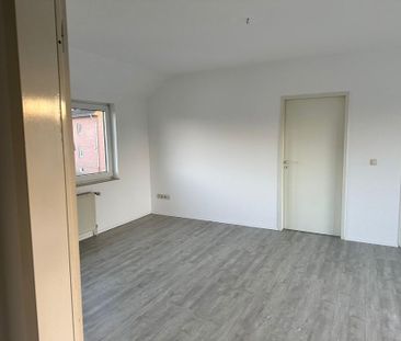 Helle 3-Zimmer-Dachgeschosswohnung mit West-Dachterrasse | 67 m² - Photo 4
