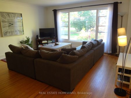 For Lease - 21 Love Crescent Unit# Main Floor, Toronto, Ontario - Photo 2