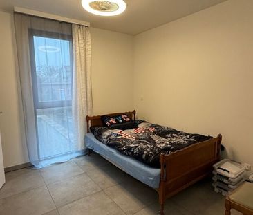 Appartement te huur in Merchtem voor € 800 met 1 slaapkamer - Photo 1