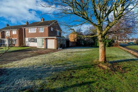 3 bedroom detached house to rent - Photo 3