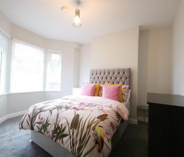 Room 1, 93 Bloomfield Avenue, Belfast, BT5 5AB - Photo 4