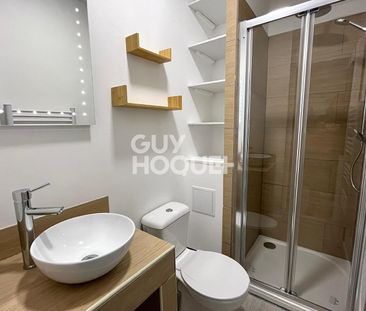 Studio rénové, dans petit immeuble avec buanderie et local vélo - Photo 3