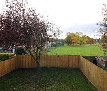 1 bedroom semi-detached house to rent - Photo 4