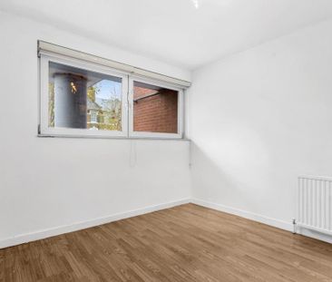 2 bedroom maisonette to rent - Photo 3