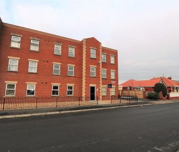2 bedroom apartment to rent - Photo 4