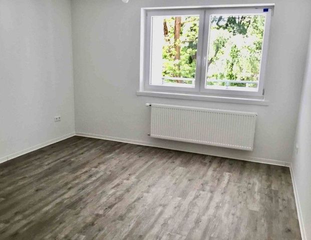 Modernisierte 3-Zimmer-Wohnung mit Tageslichtbad - Photo 1