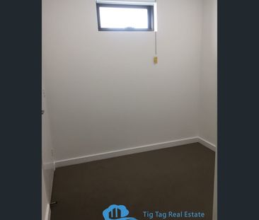 406/3 Haran Street, Mascot, NSW 2020 - Photo 1