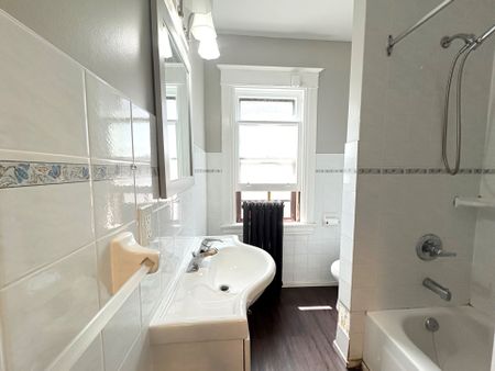 For Lease - 19 Proctor Boulevard Unit# Unit 2, Hamilton, Ontario - Photo 5