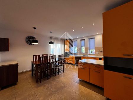 Casa individuala, 3 locuri de parcare, pet-friendly, Dumb... - Fotografie 5