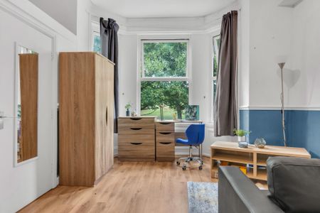 229 HYDE PARK ROAD Leeds - LS6 1AH - Photo 4