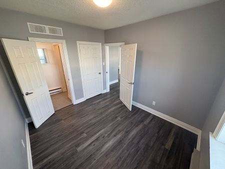 For Lease - 739 The Queensway N/A Unit# A, Toronto, Ontario - Photo 5