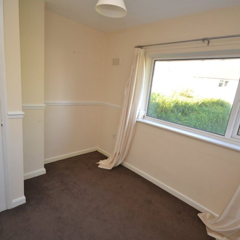 2 bed Mid Terraced House for Rent - Photo 1