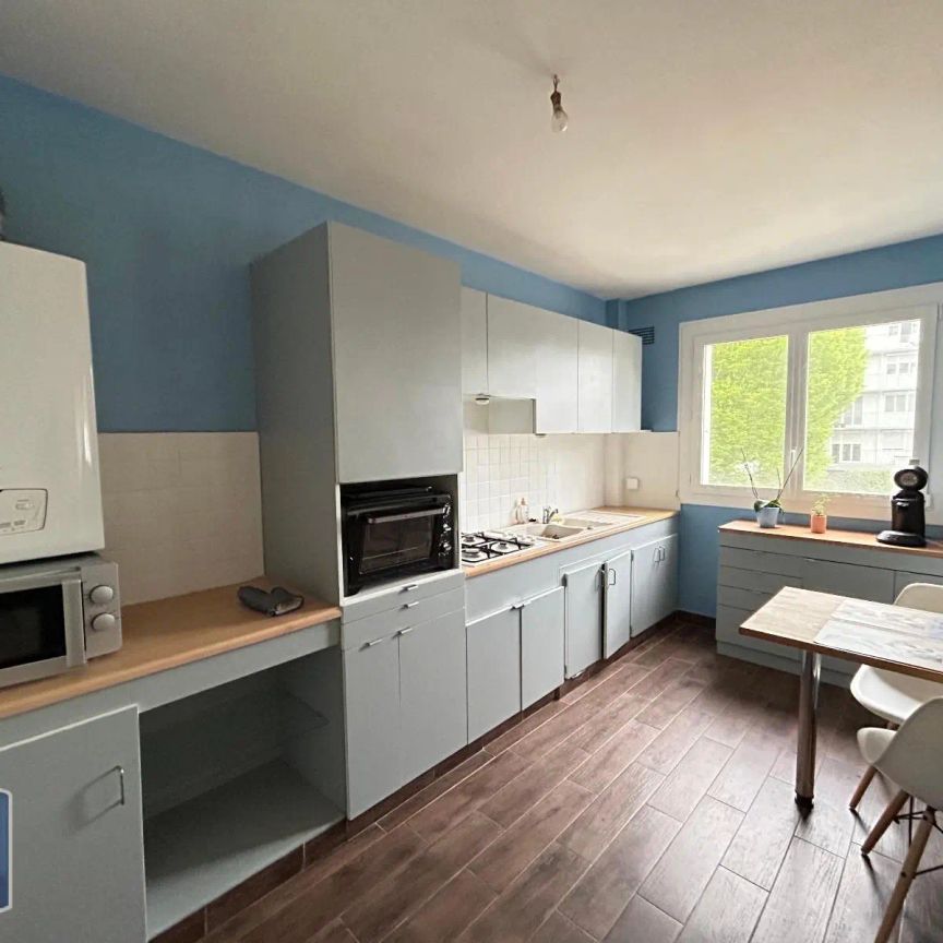 Appartement à louer 2 pièces 60.32m² - Photo 1