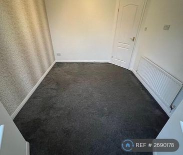 4 bedroom detached house to rent - Photo 4