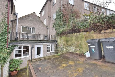 2 bedroom cottage to rent - Photo 5