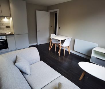 1 Bed Flat, West Bar, S3 - Photo 1