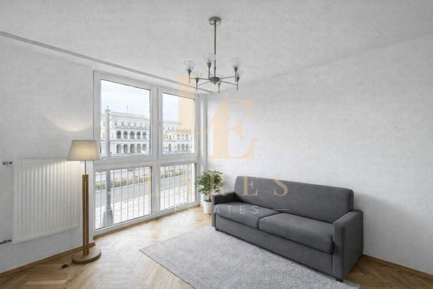 Plac Bankowy | Metro Ratusz Arsenal - Photo 1