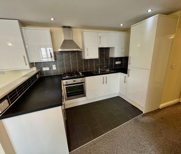 Ducie Road, Lawrence Hill - Photo 2