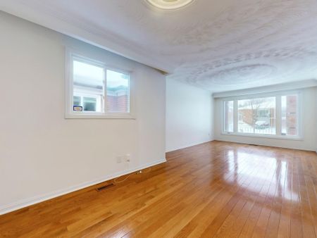 For Lease - 24 Beamsville Drive, Toronto, Ontario - Photo 2