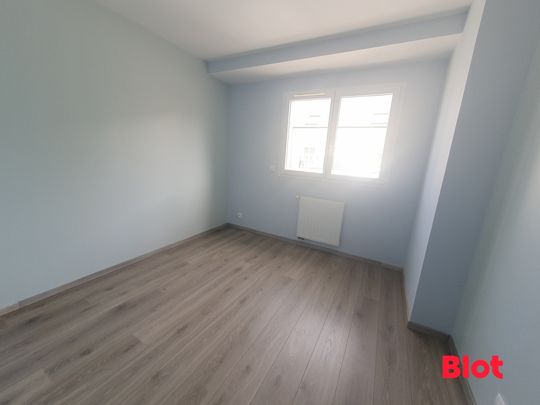Location Maison 5 pièces 108m² ST MELOIR DES ONDES 35350 - Photo 1
