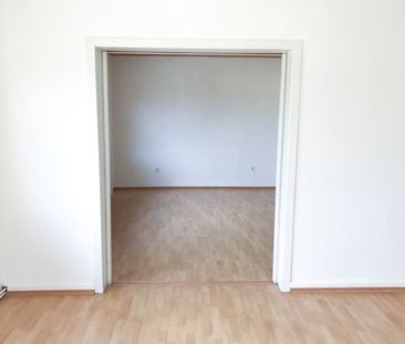 Gemütliche 3 Zimmer Wohnung in zentraler Lage - Foto 1