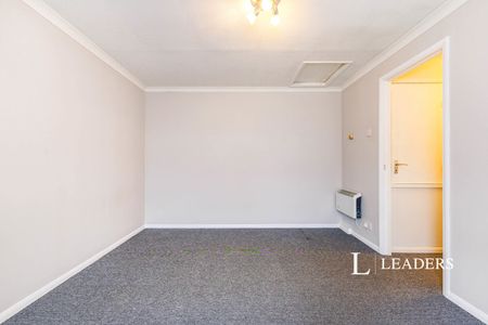 1 bedroom house to rent Rowhurst Avenue, Addlestone, KT15 - Photo 5