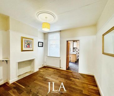 3 bedroom terraced house to rent - Photo 2