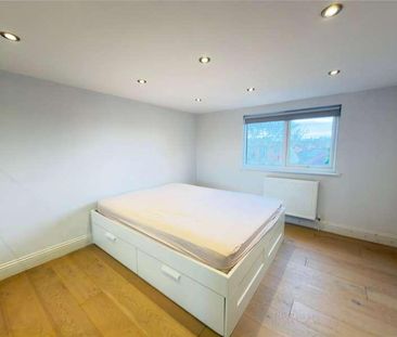 Moorlands Avenue, Mill Hill, London, NW7 - Photo 5