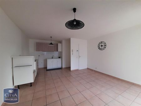 Location Appartement 2 pièces 45m² CRAN GEVRIER 74960 - Photo 3