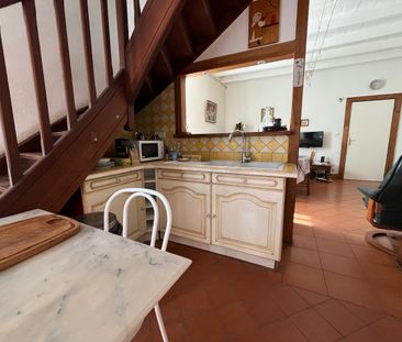 Location Appartement 3 pièces 98m² - Photo 4