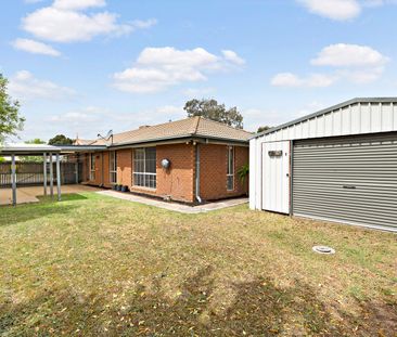 5 Dairy Close, Sydenham VIC 3037 - Photo 4