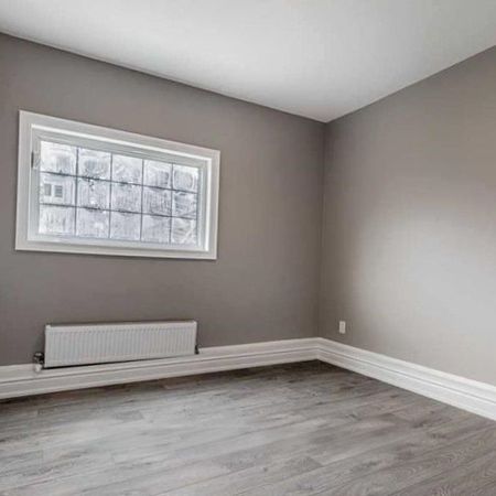 For Lease - 30 Westchester Road, Toronto, Ontario - Photo 4
