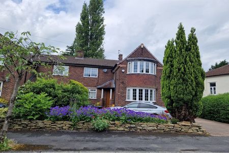 4 Bedroom Semi Detached To Let - Photo 3