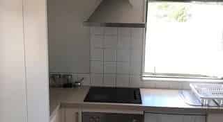 3 bedroom Town house in good location - Photo 1