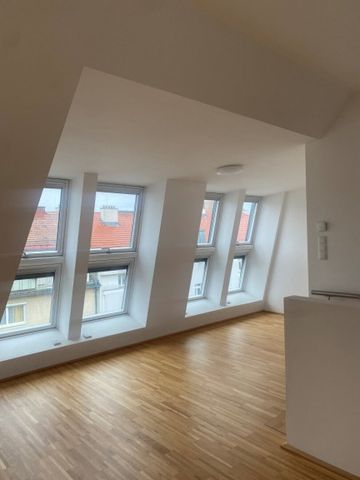 Wunderschöne DG-Maisonette-Wohnung! - Photo 2